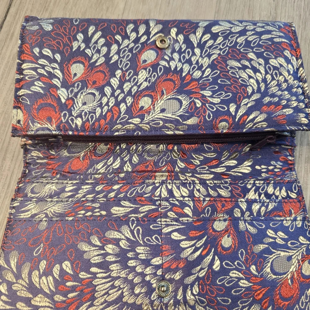 Hands Of Hope Purple Metallic Wallet